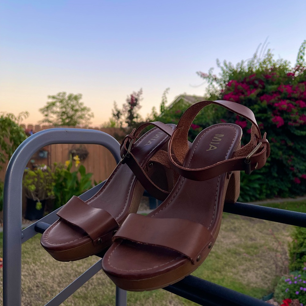 Brand New MIA Platform Heels